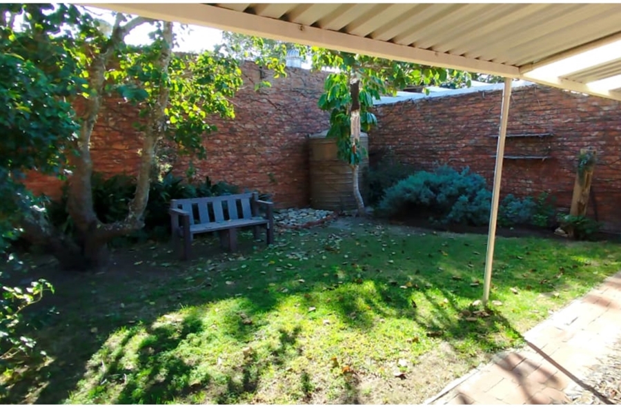 4 Bedroom Property for Sale in Walmer Eastern Cape